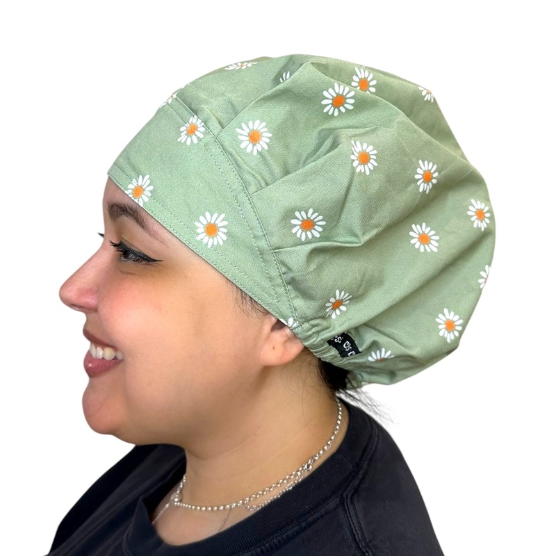 Sage Daisy- Bouffant|bouffant cap|with satin lining