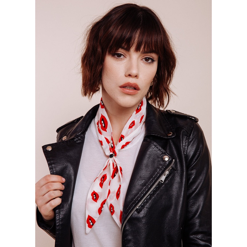Chatterbox - Scarf Tie