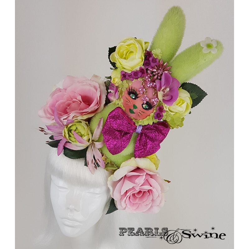 Quirky Bunny & Flower Hat Luppolo