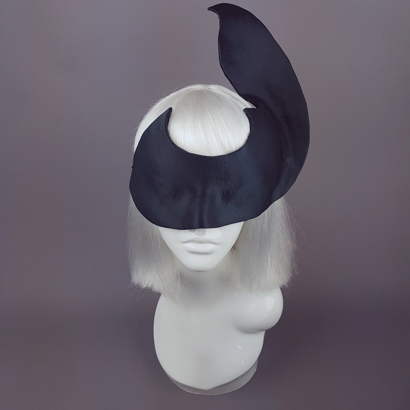 Bizarre Satin Blacked-Out Blind Mask