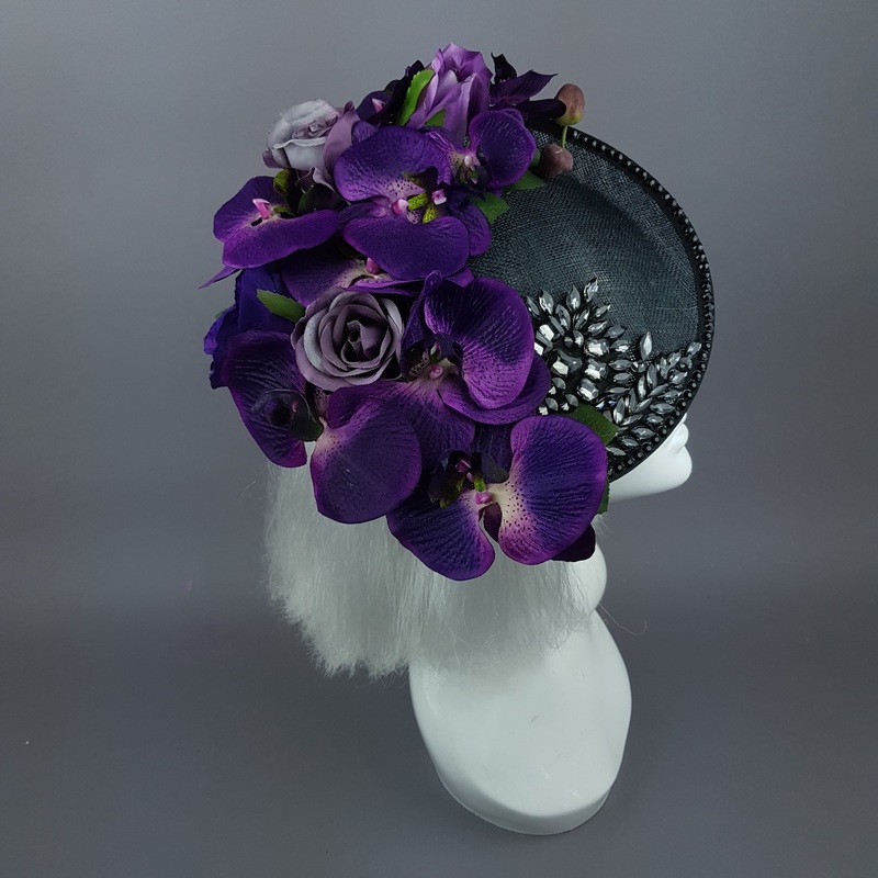 Viola Profondo Deep Purple Flower & Jewel Black Hat