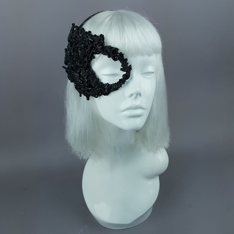 Amoret Black Filigree Baroque Gothic Mask