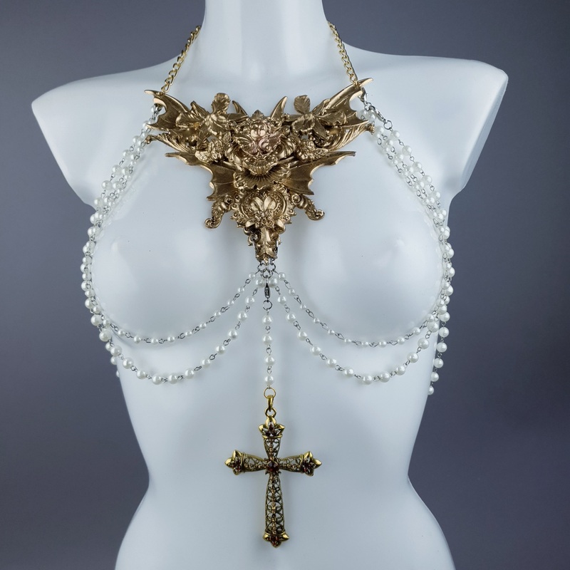 Celestria Gold Filigree & Pearl Neckpiece