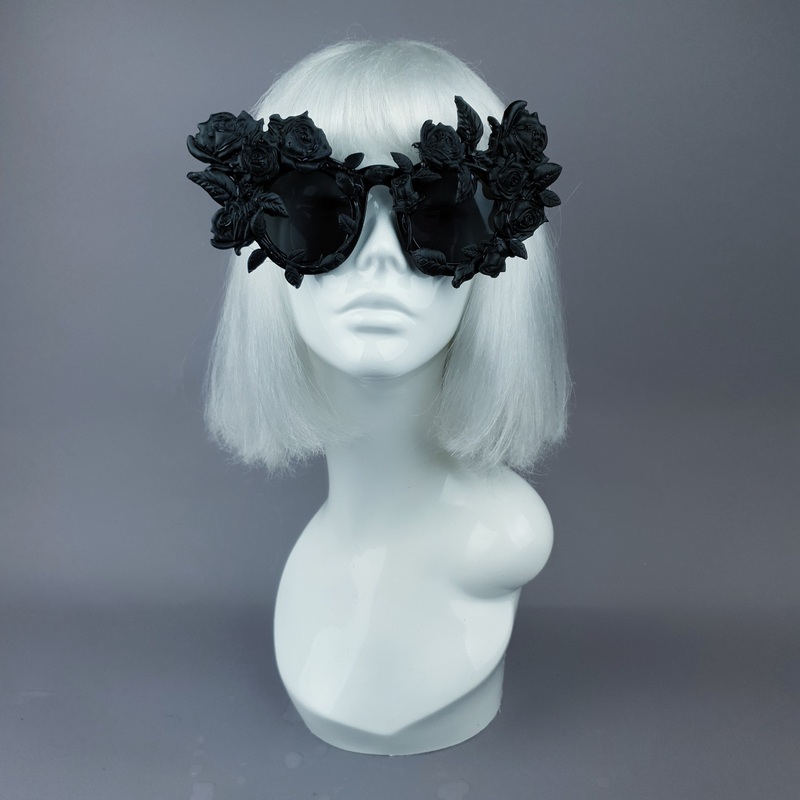Amour Sombre Black Roses Sunglasses