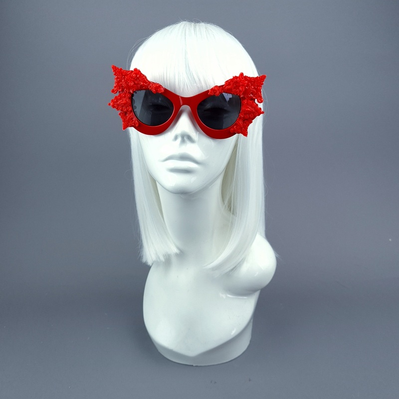 Eisheth Red Filigree Bat Catseye Sunglasses