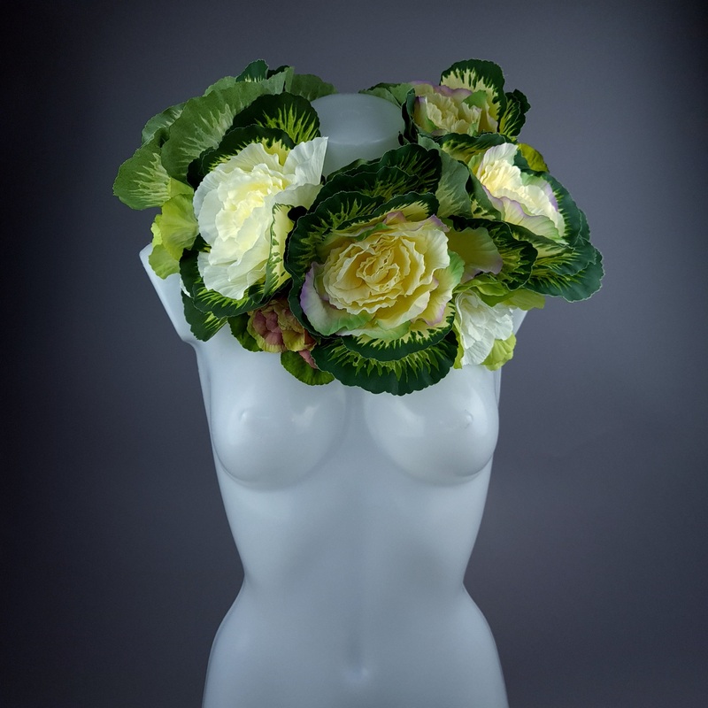 Chou Cabbage Neckpiece