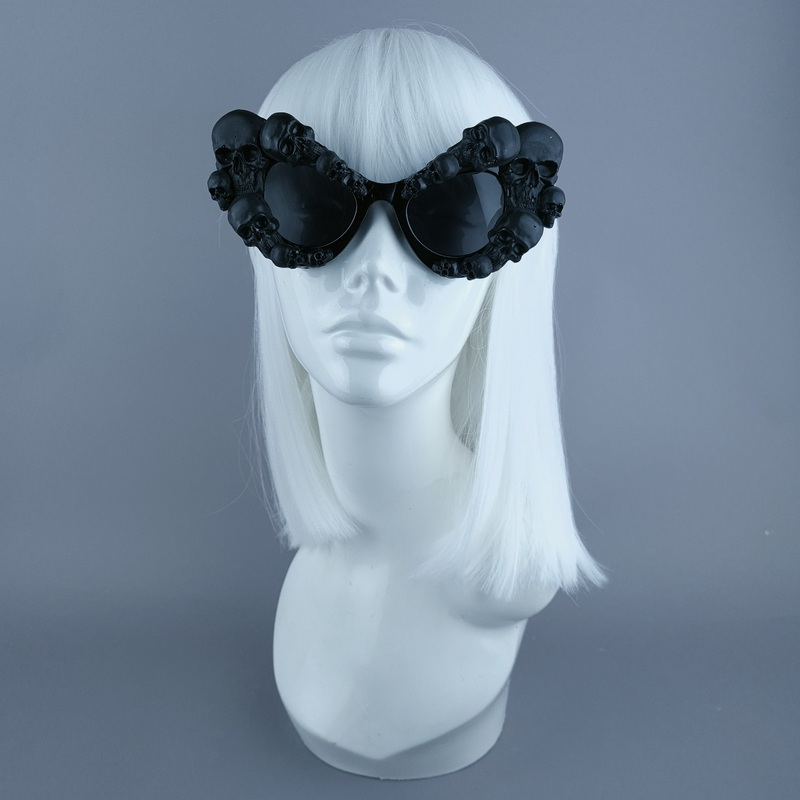 Everlast Black Skulls Cateye Sunglasses