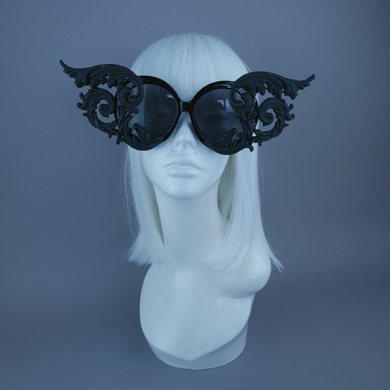 Zaliki Black Filigree Oversized Round Sunglasses
