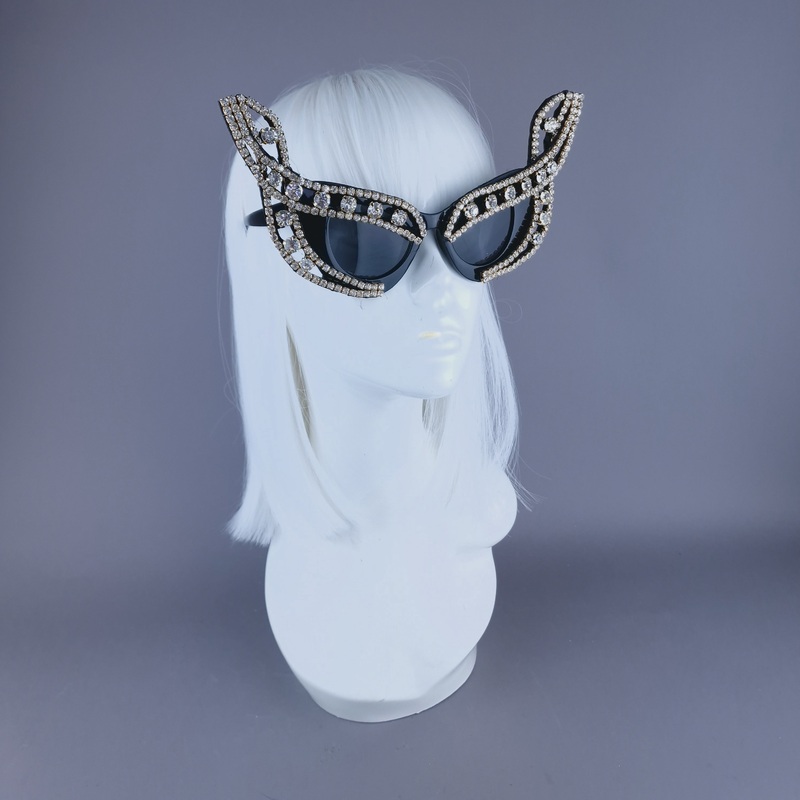 Dramatique Black Cats Eye & Jewel Sunglasses