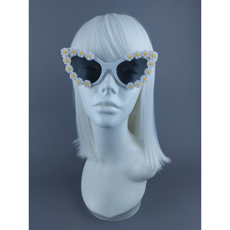 SAMPLE! Daisy Cateye Sunglasses
