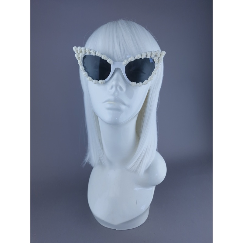 SAMPLE! Skull Cateye Sunglasses