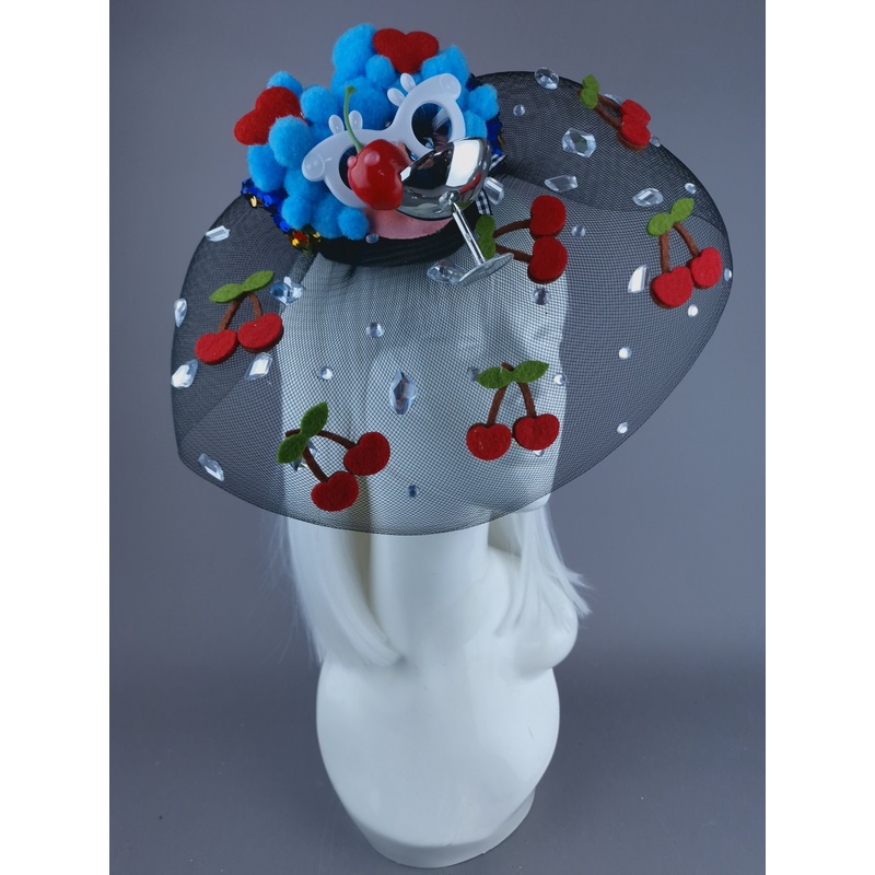 Tipple Dollface Fascinator Hat with Veil