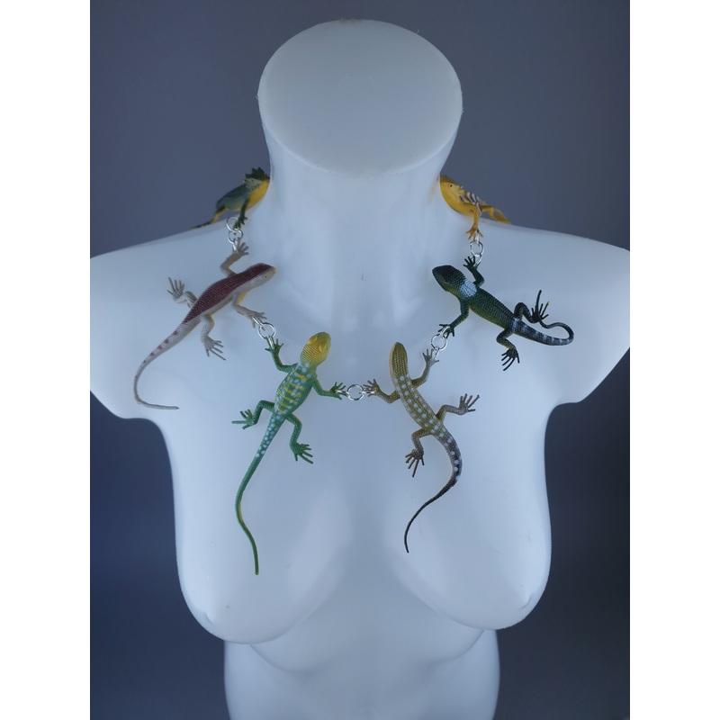 Large Lizard Gecko Neckpiece