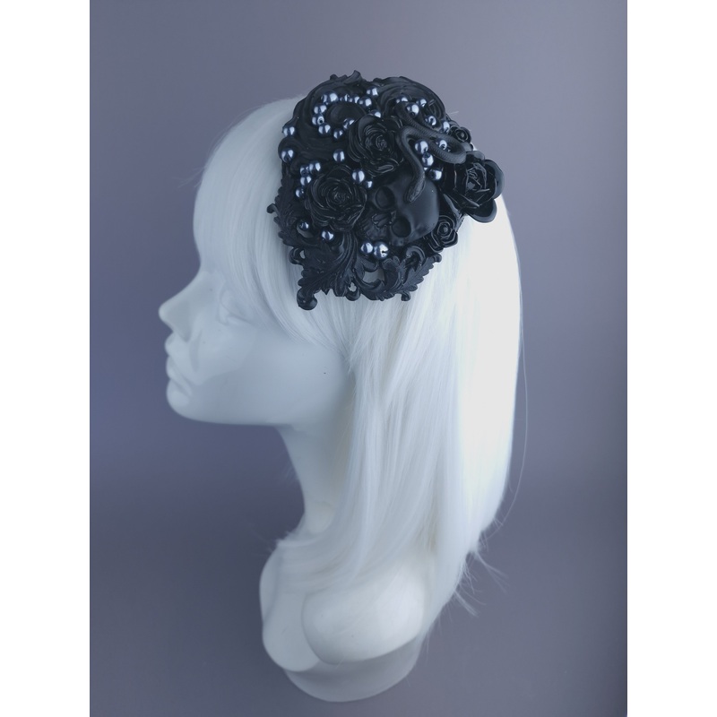 Deathe Black Filigree Mini Fascinator