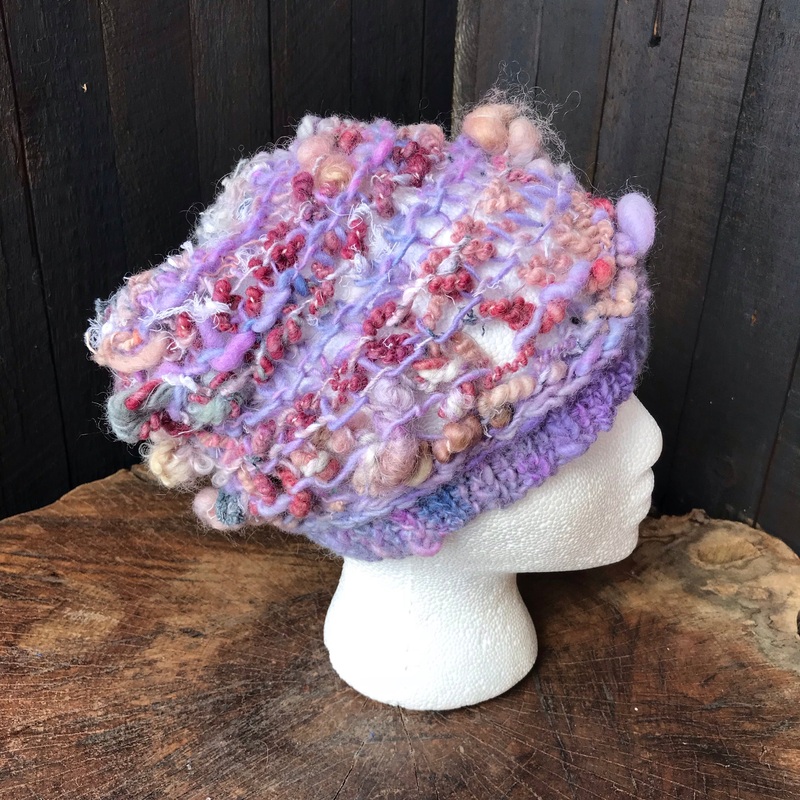 Purple knitted hat  18-22