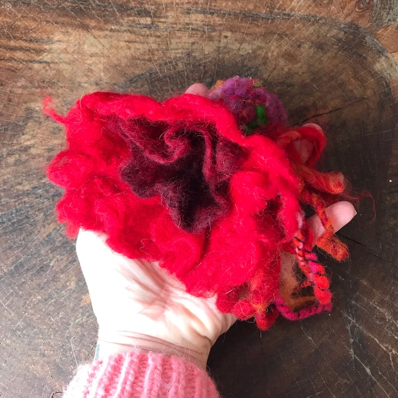 Flower brooch Broche fleur