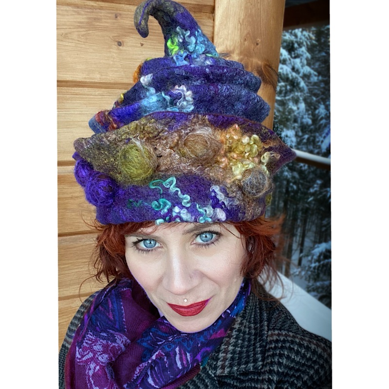 Nuit dhiver - Felted hat 21 small