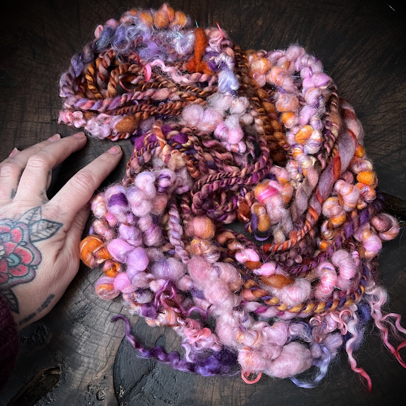 A fox in love - signature art yarn