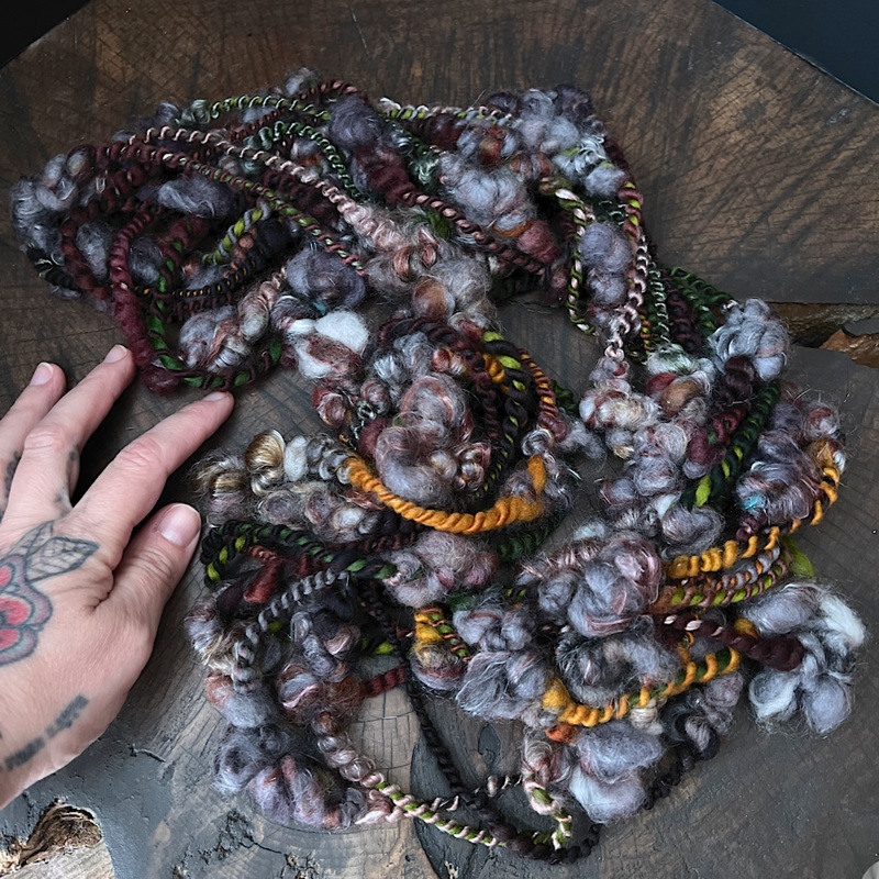 Owl blink art yarn