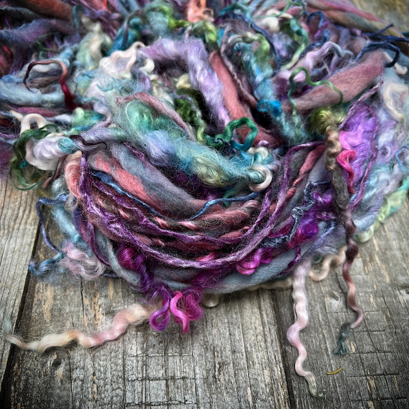 Rose water - art yarn single|100 grams or 3.5 oz|45 grams or 1.5 oz