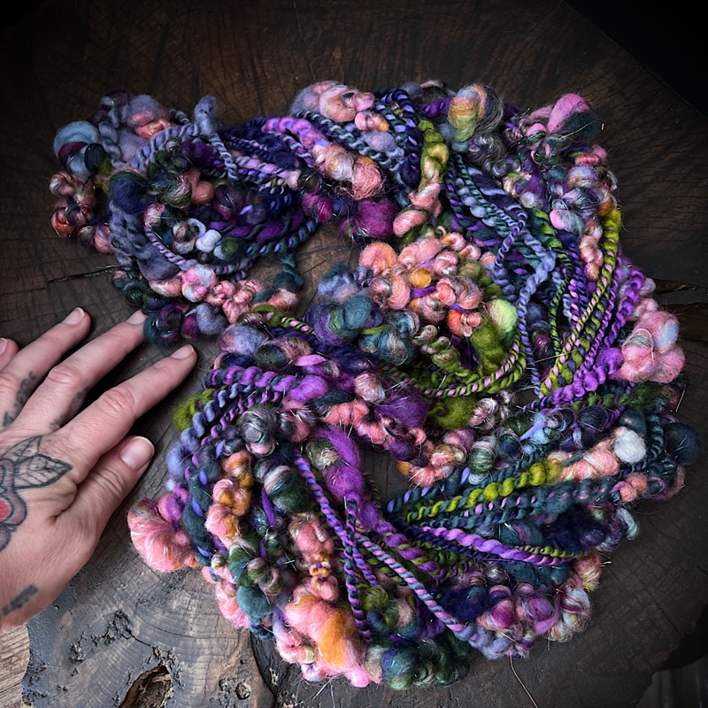 Roses and licorice art yarn|115 grams or 4 oz|90 grams or 3.1 oz