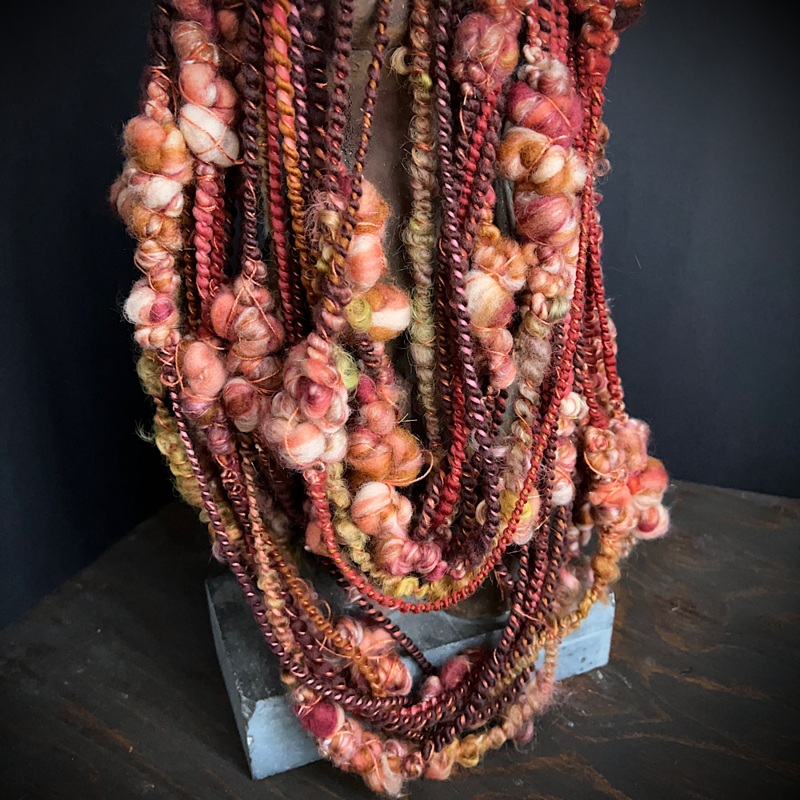 Weaving art yarn