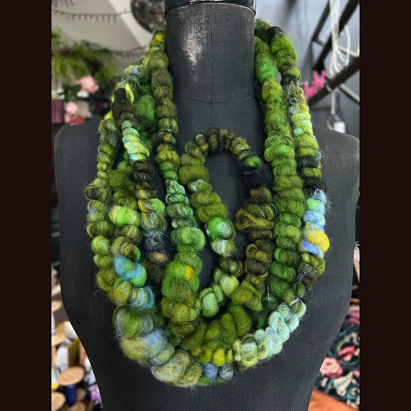 Super coiled Art yarn for weaving 3.2 yards
