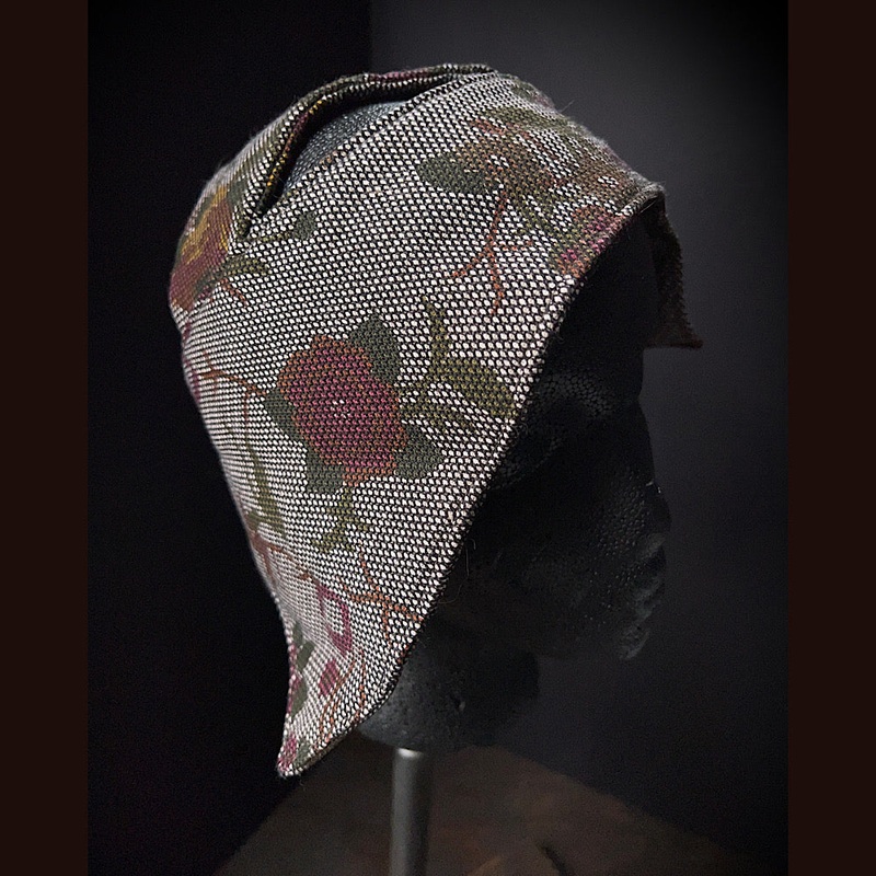 Peekaboo cloche hat / size medium large 23.5