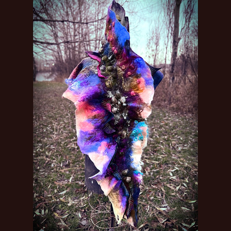 Soleil dhiver felted scarf 75 X 18