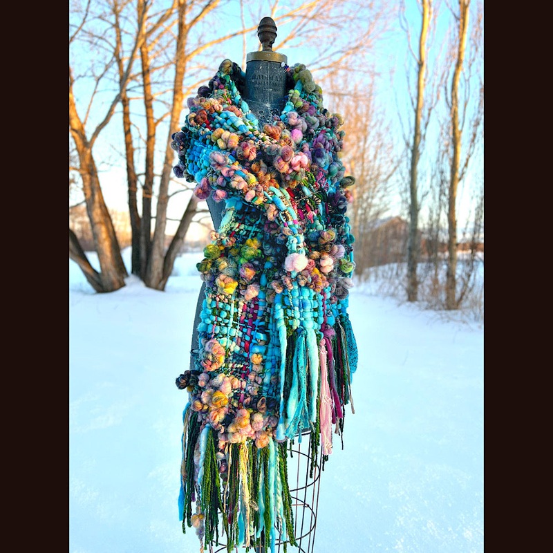 Woven scarf made of hand spun yarn 84 X 10