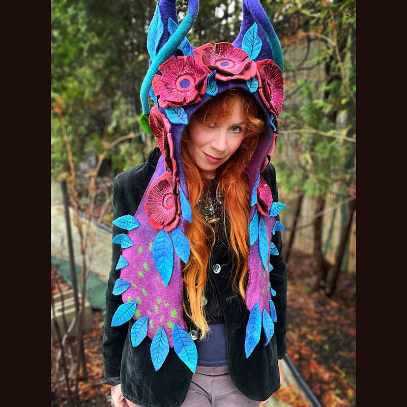 Lesprit des bois felted hood size medium