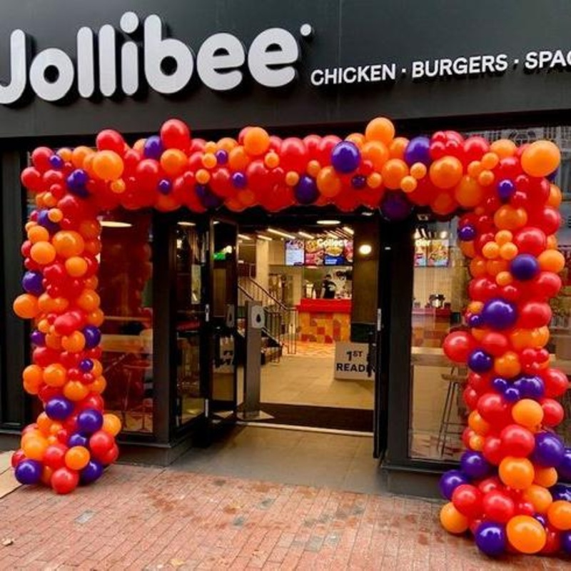 Square Organic Balloon Arch