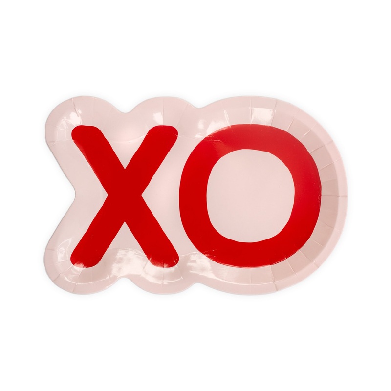 XO Shaped Paper Plates