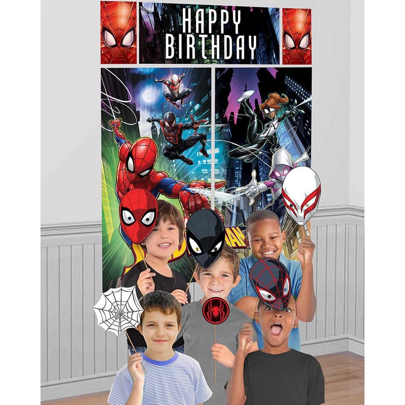 Spiderman Webbed Wonder Scene Setter with Props