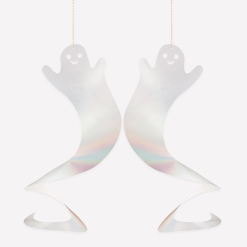 Spinning Ghost Decorations (x 10)