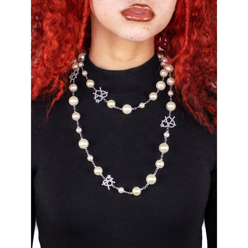 The iGirl Pearls